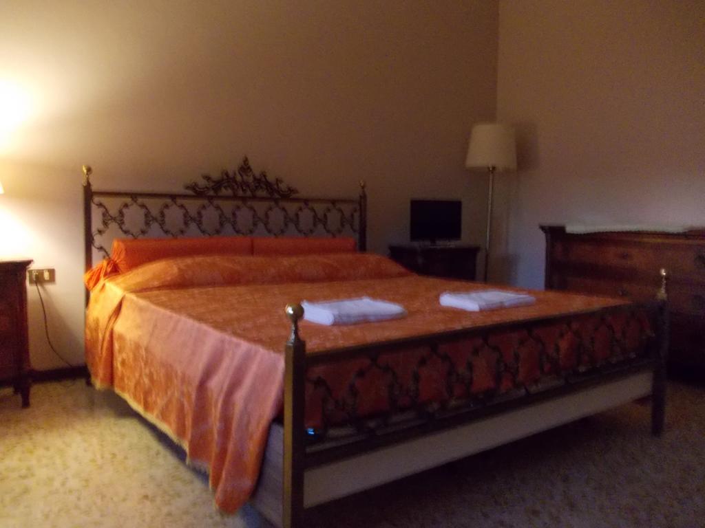 Big Brother Bed & Rooms Trévise Chambre photo